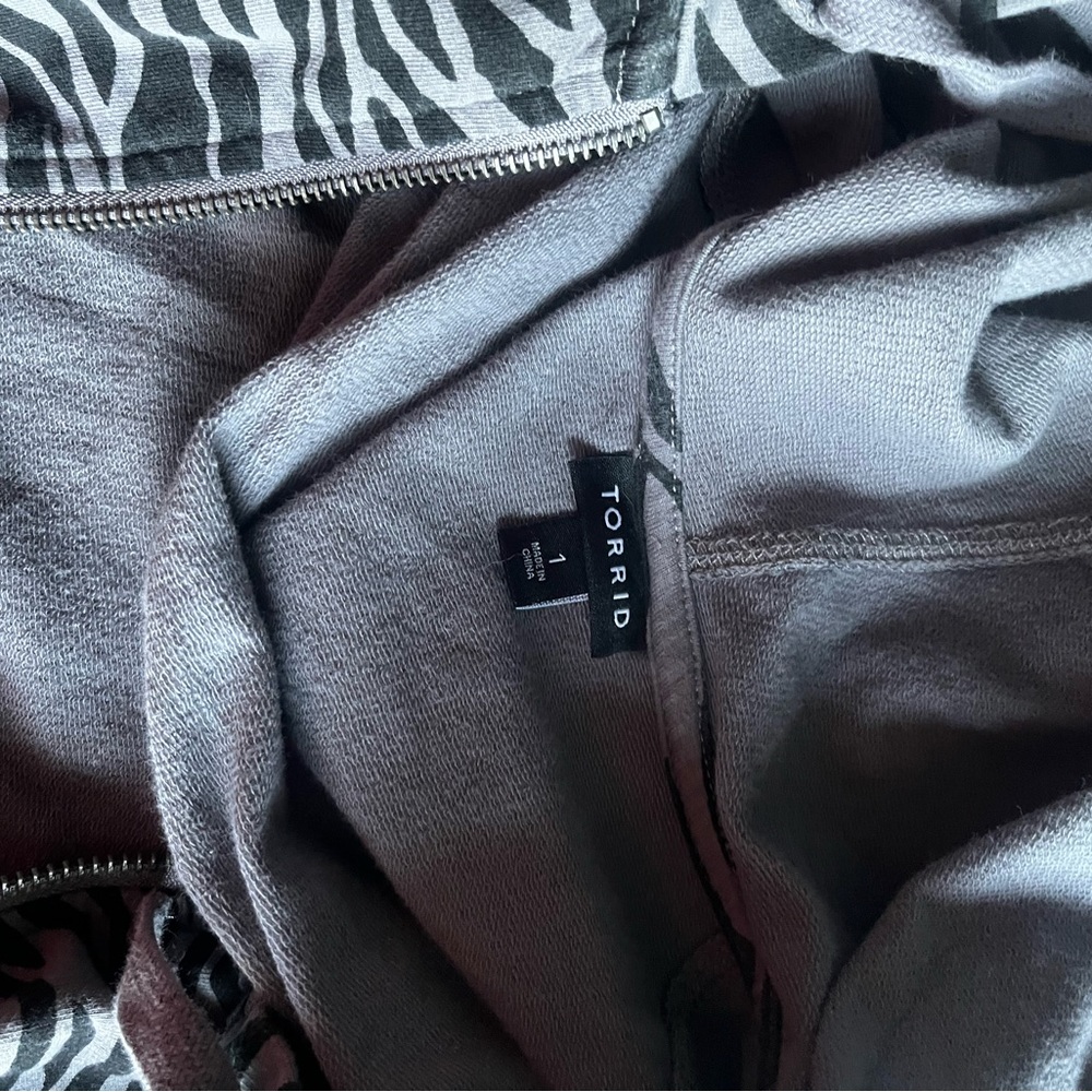 TORRID 1